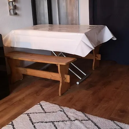 Foux D'allos, De 27m2 En Centre-ville, Plein Sud Avec Terrasse Apartament Allos